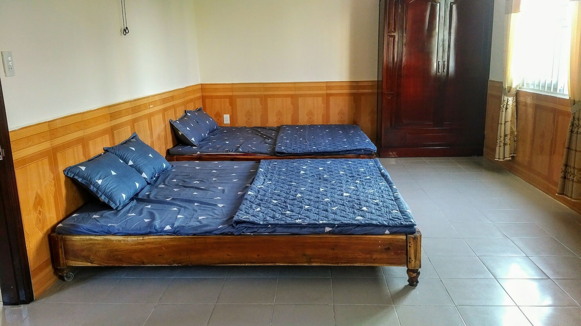 Nha Nghi Kien An Hotel Hue Bagian luar foto